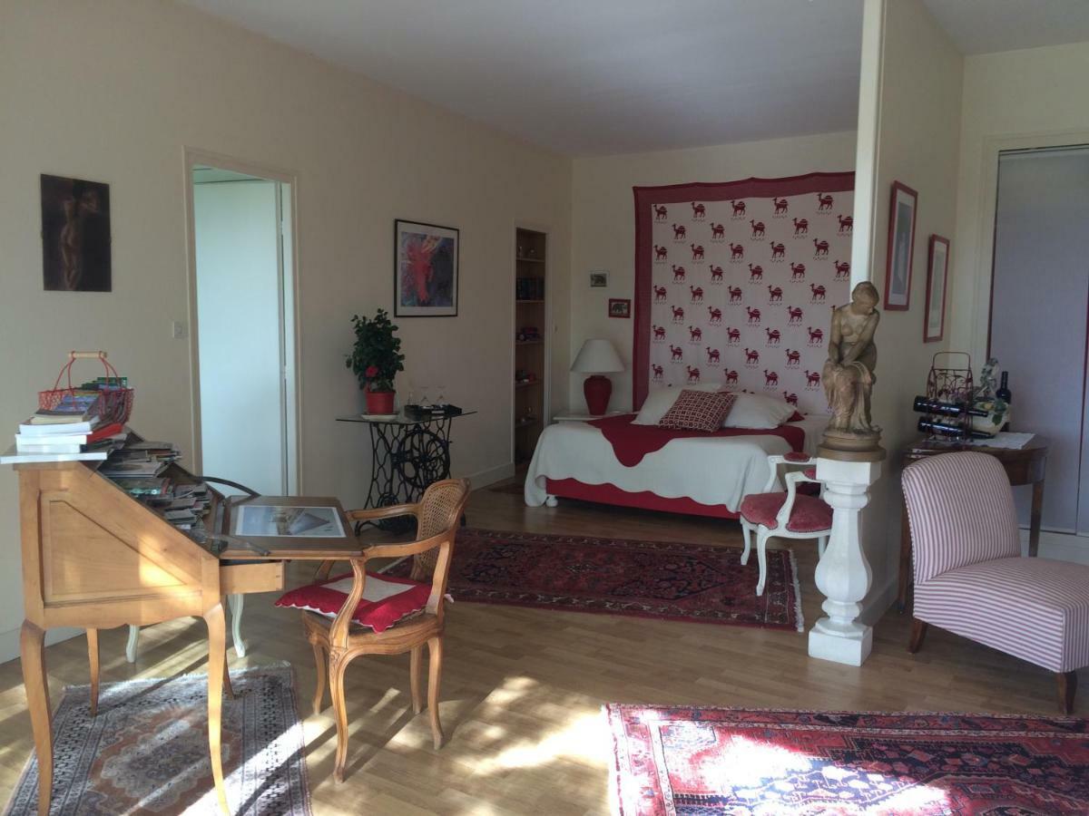 Bed and Breakfast Les 4 Eléments St Emilion à Branne  Extérieur photo